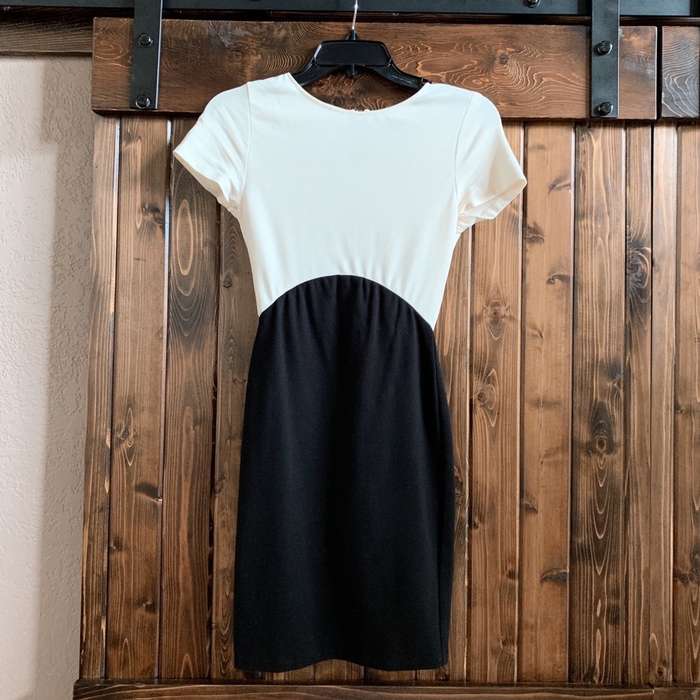Small bodycon dress!